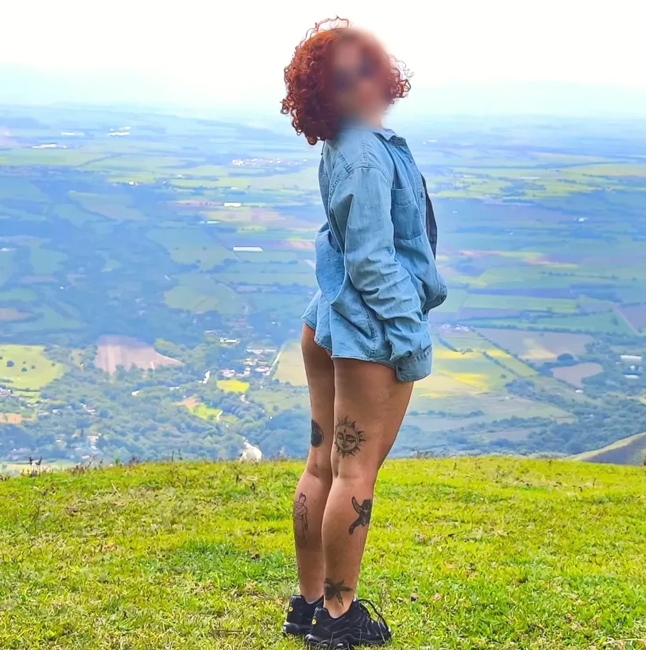 Fatima, 25